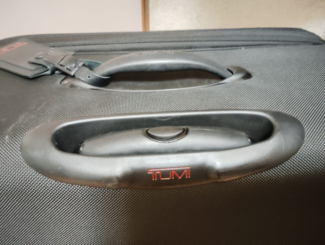 トゥミ キャリーバッグ　スーツケース　ビジネス　出張　22026 81L 大容量