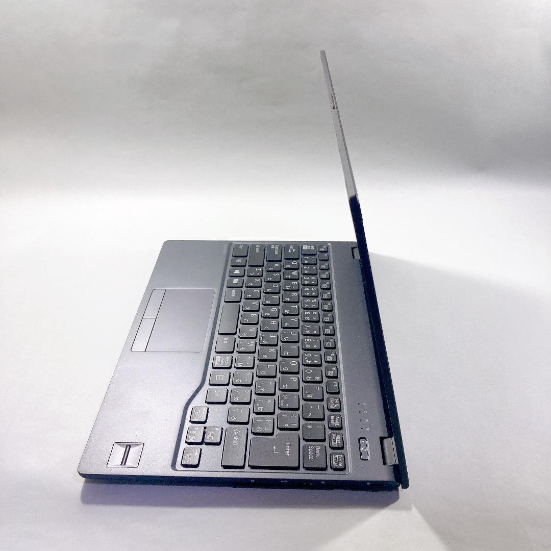 w126✨美品/ 超軽量 /爆速SSD/事務作業に快適✨すぐ使えるノートパソコン