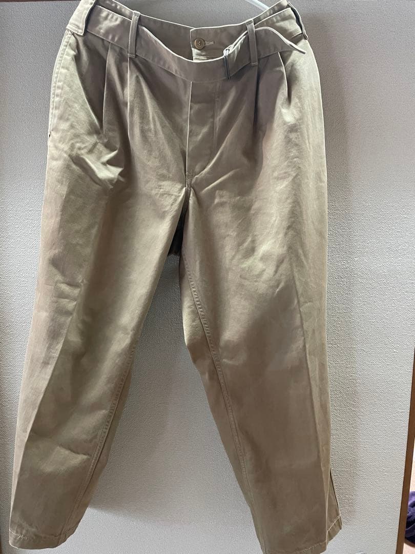 パンツ COMOLI BELTED CHINO PANTS size1