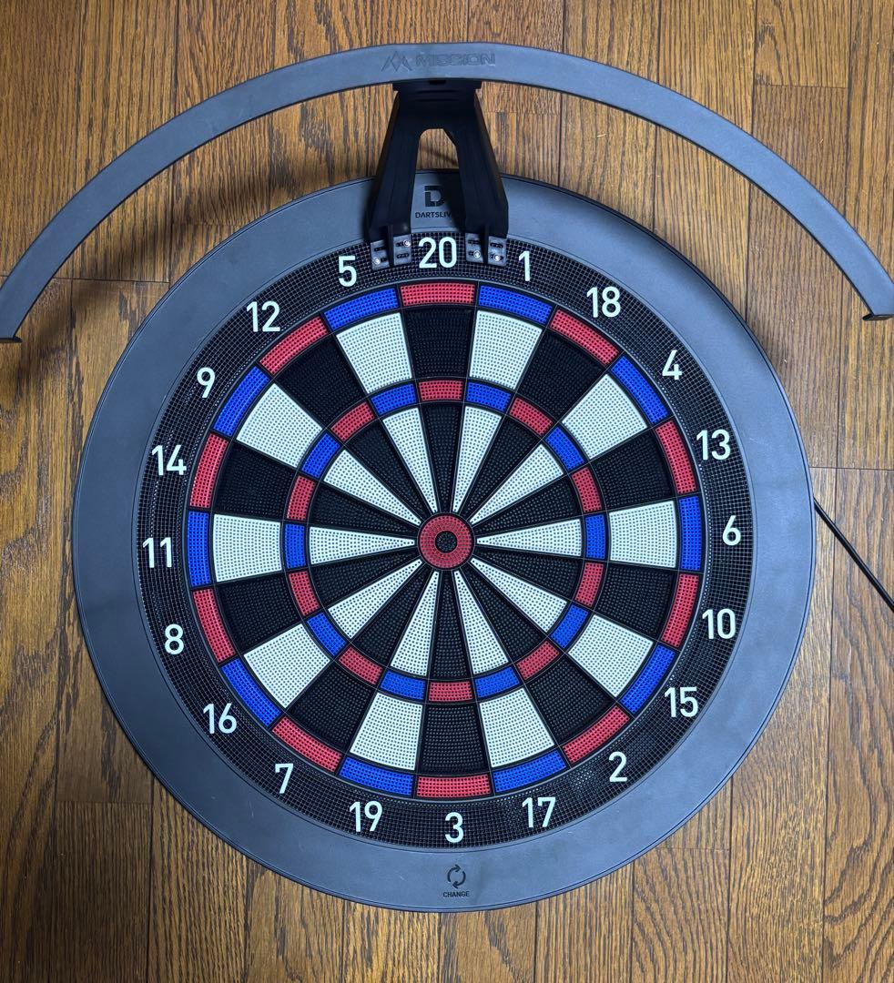 ダーツライブホーム　本体　ライト付き
