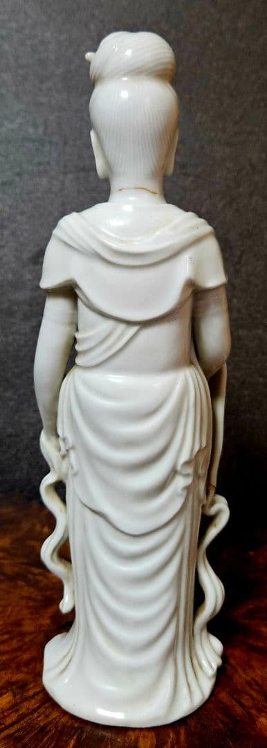 【時代古作品❗】明治時代　白磁　観音立像 観音像　観音様　伝世時代箱　仏教美術