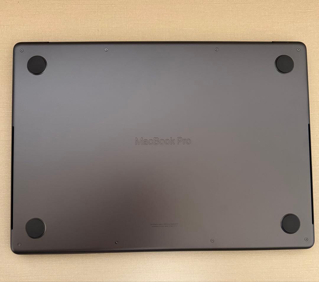MacBook本体 MacBook Pro M4 14 16G 1TB Nano-texture
