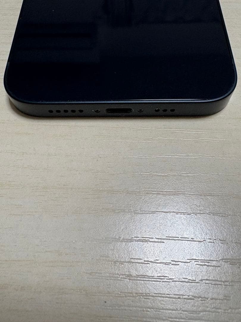 iPhone13 本体　128GB ブラック