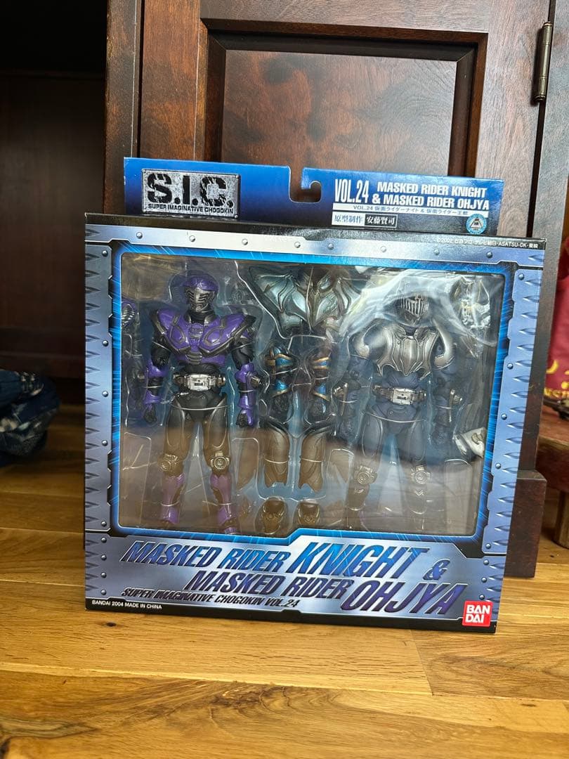 S.I.C 仮面ライダーナイト東映ヒーローネット限定 龍騎＆王蛇ブランク体未開封