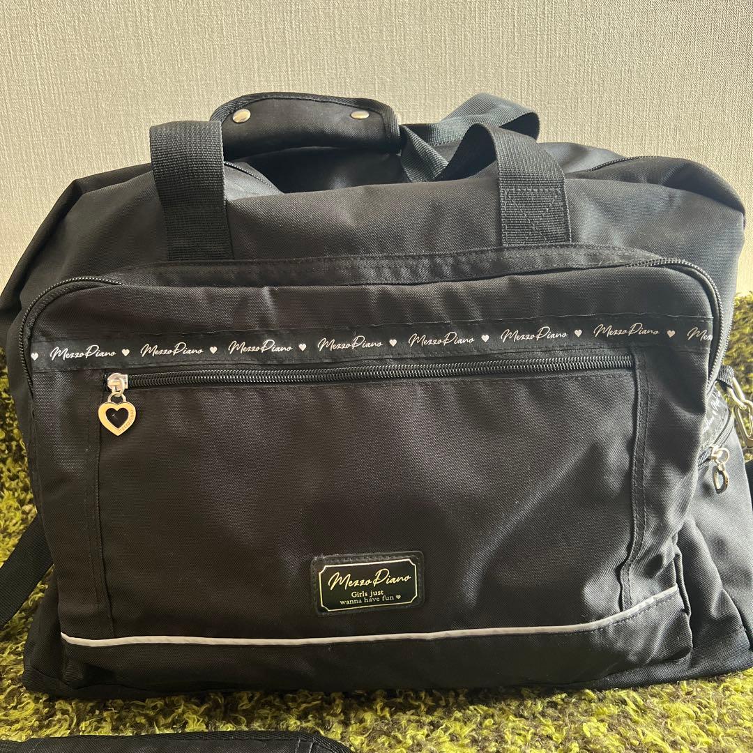 mezzopiano メゾピアノジュニア　ボストンバッグ