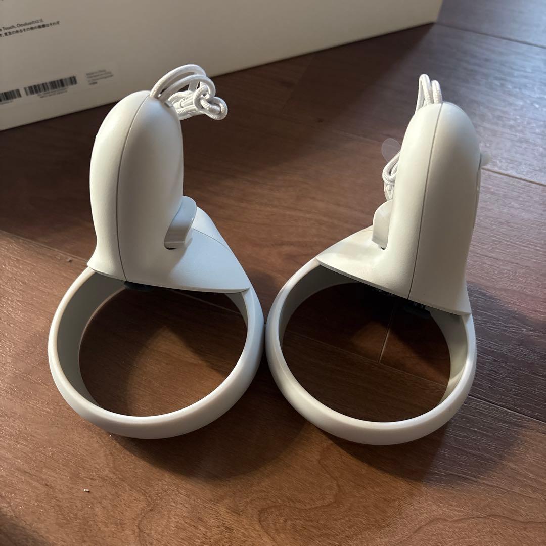 スマホアクセサリー  QUEST 2 64GB