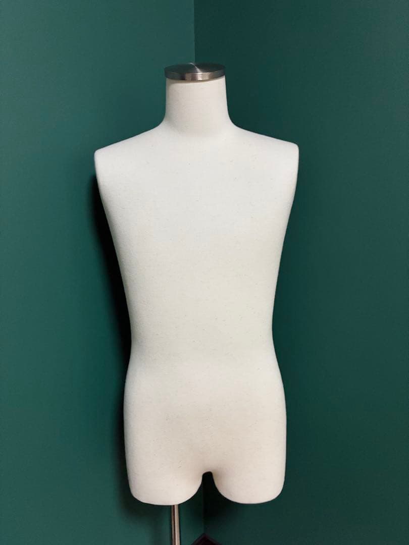 【美品】ステンレストルソー　布製ベージュ　土台付き 男性 撮影用