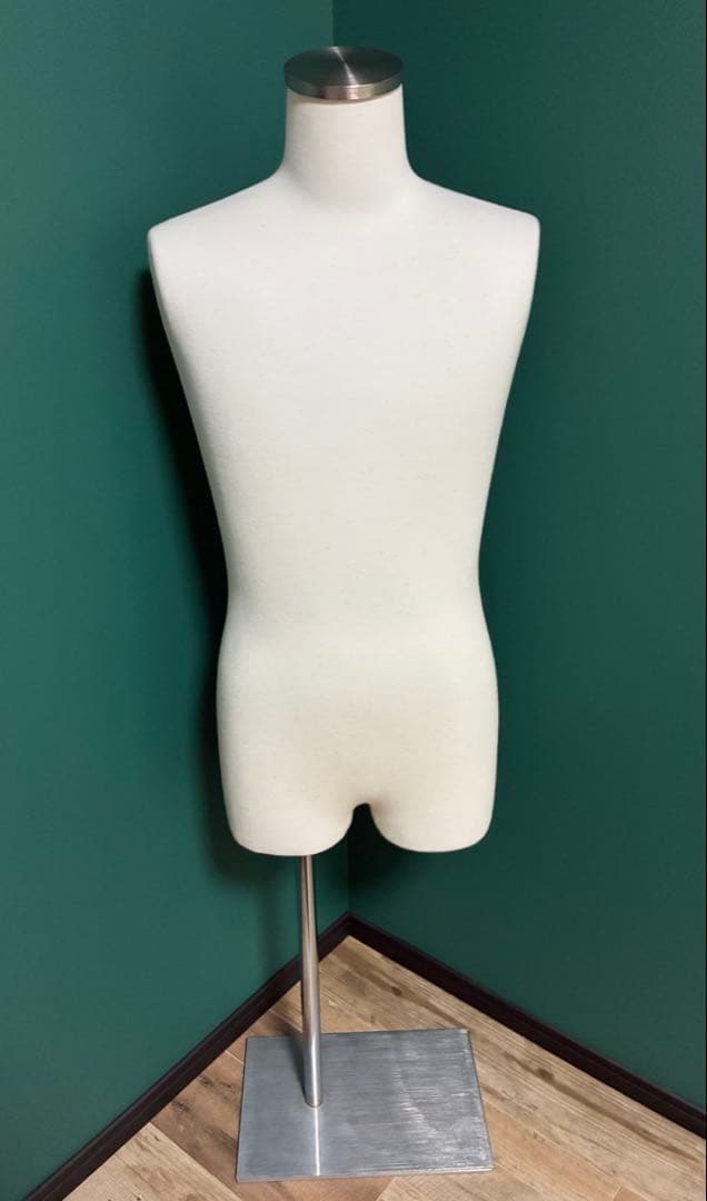 【美品】ステンレストルソー　布製ベージュ　土台付き 男性 撮影用