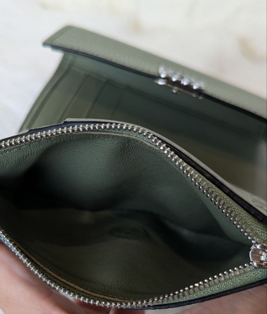 ロエベ 三つ折り財布 スモール バーティカル ウォレット アナグラ厶♦riku様