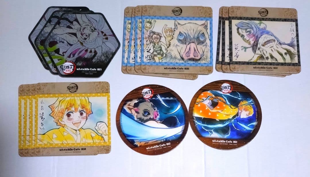 鬼滅の刃 ufotablecafe コースター108枚＆ポスカ2枚 無限城編