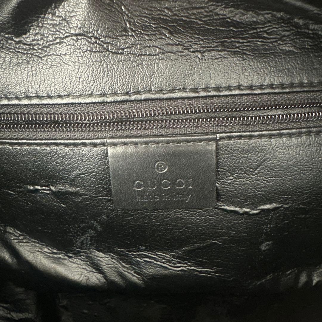 GUCCI バッグ　（GUCCIの袋付き）