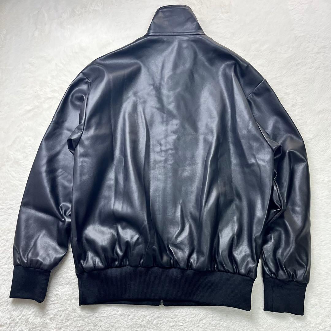 タロウ　adidas F LTHR TT JCKT 黒　XL