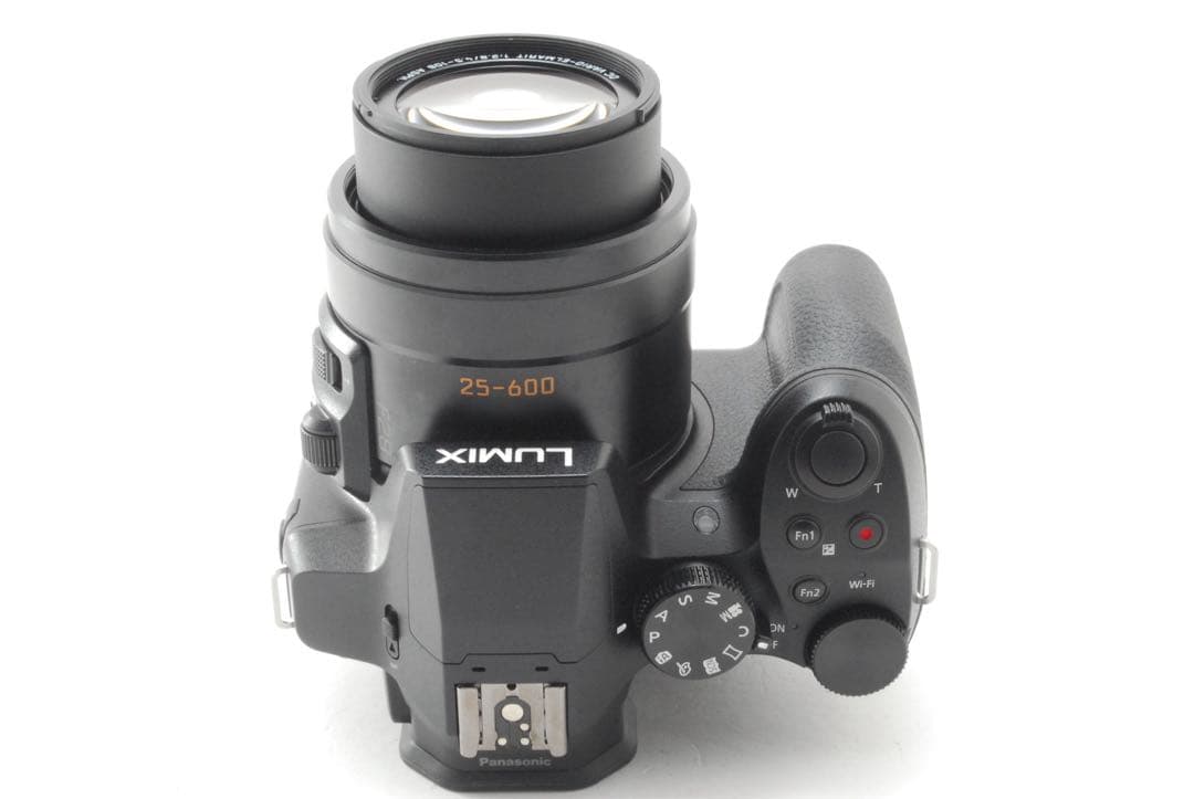 【訳アリ品】✨極美品✨パナソニック DMC-FZ300❤️ショット数1,131回