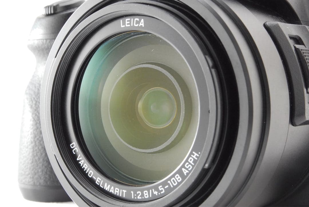 【訳アリ品】✨極美品✨パナソニック DMC-FZ300❤️ショット数1,131回