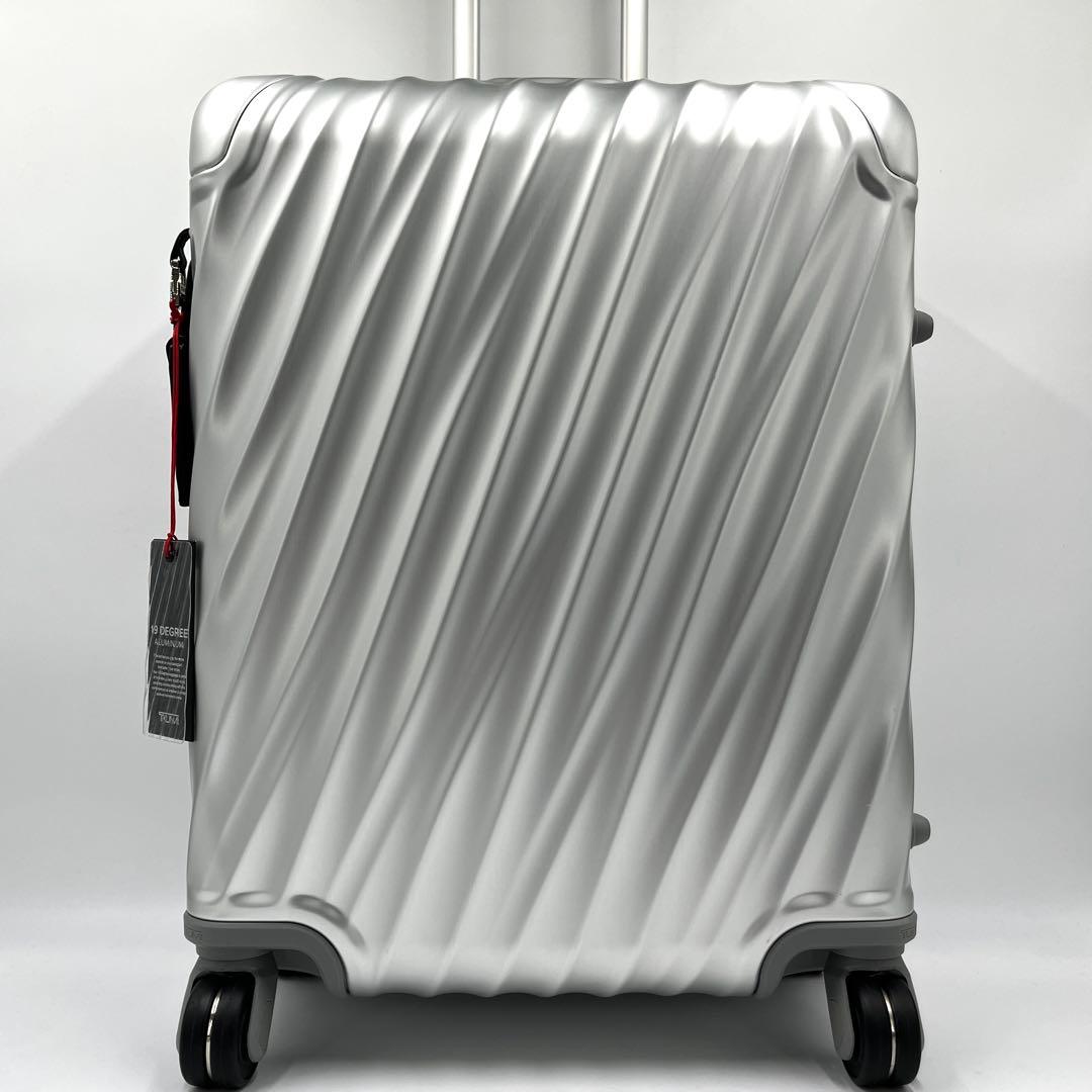 【現行・未使用保管】トゥミ キャリーケース 19ディグリー アルミニウム 35L