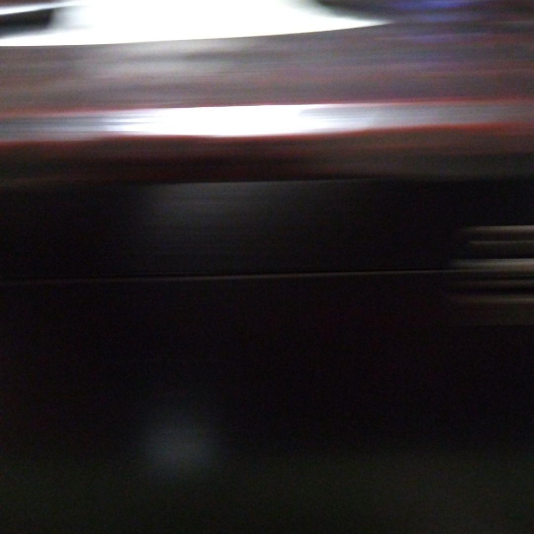 鎌倉彫木製ティッシュボックス 赤黒波模様