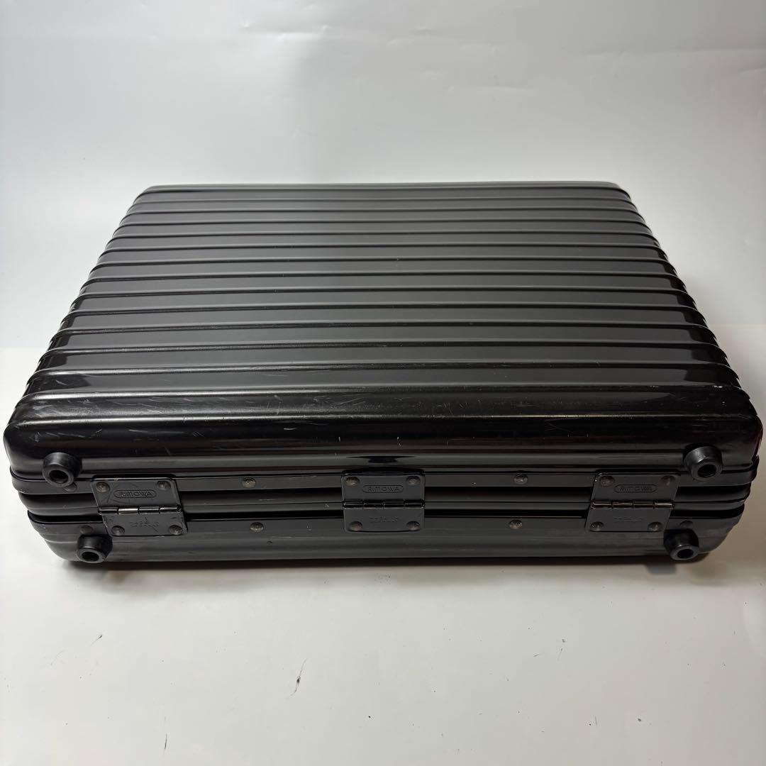 A4可 RIMOWA アタッシュケース 大容量 ビジネス 旅行　黒
