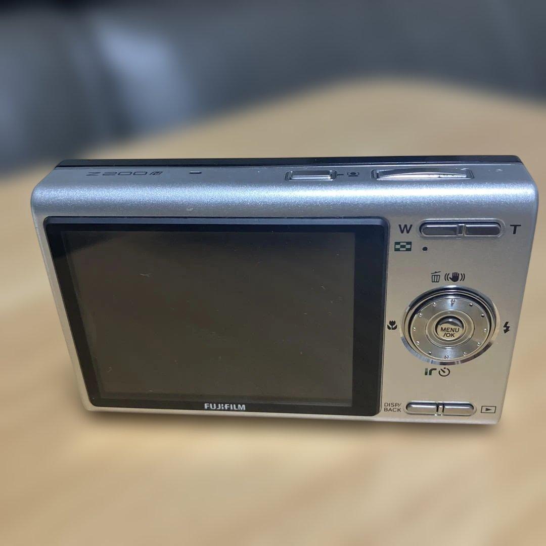 FUJIFILM 富士フイルム FinePix Z200fd レッド ブラック