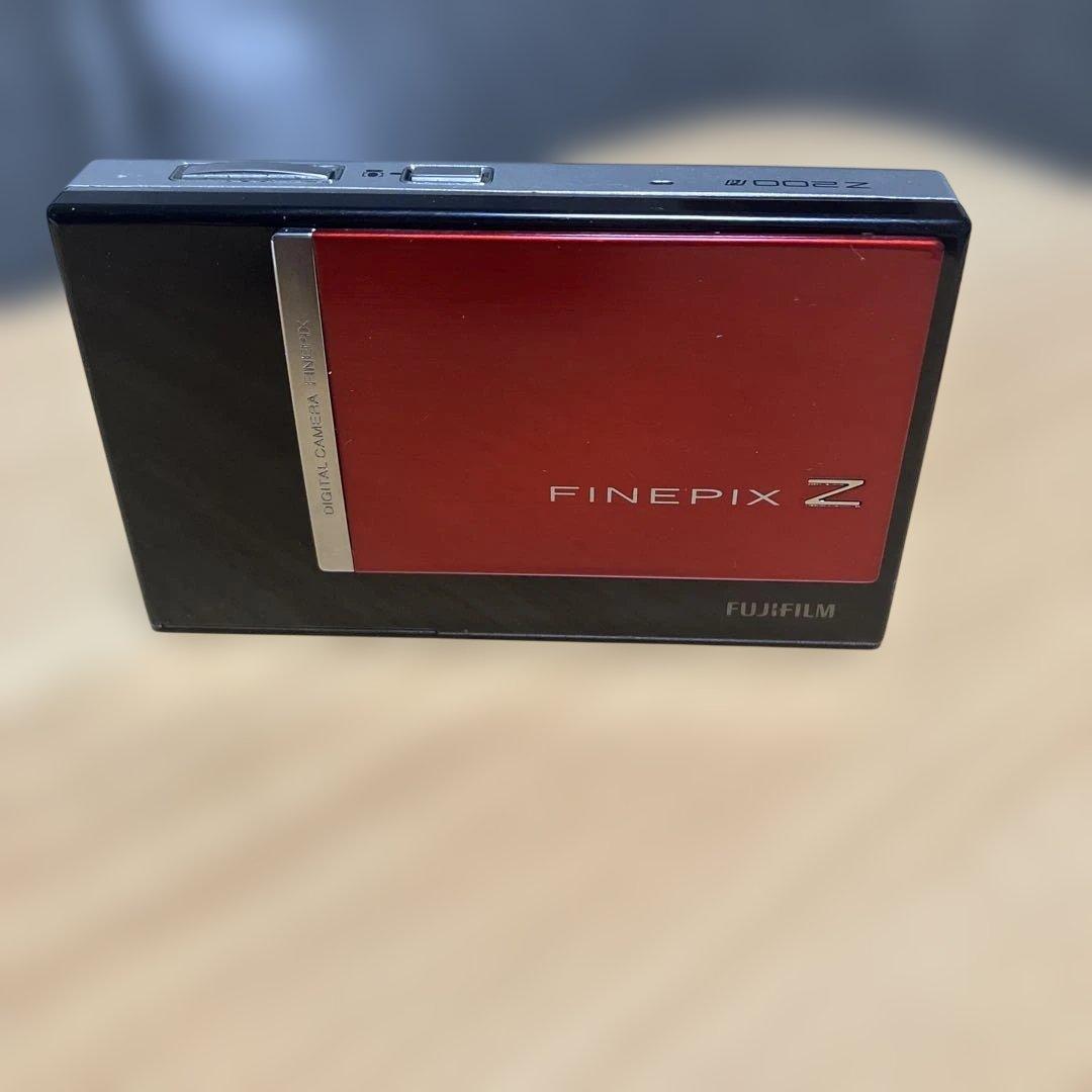 FUJIFILM 富士フイルム FinePix Z200fd レッド ブラック