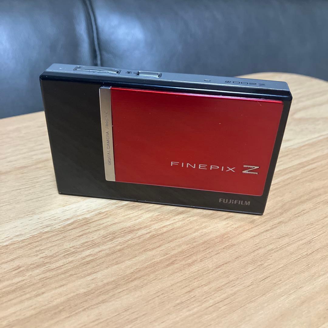FUJIFILM 富士フイルム FinePix Z200fd レッド ブラック