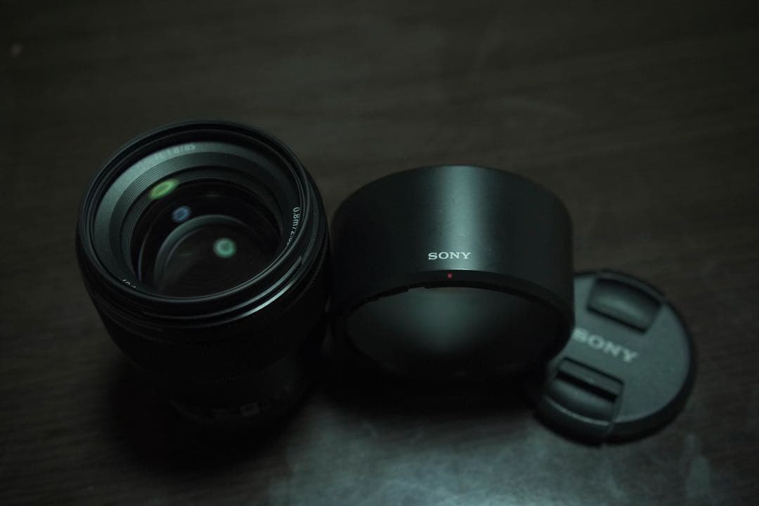 SONY 85mm f1.8 eマウント