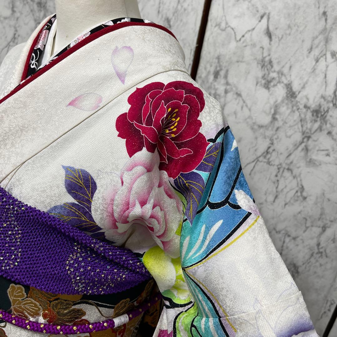 あらら様上質正絹豪華 ラメ、薔薇、蝶々 ゴージャス柄