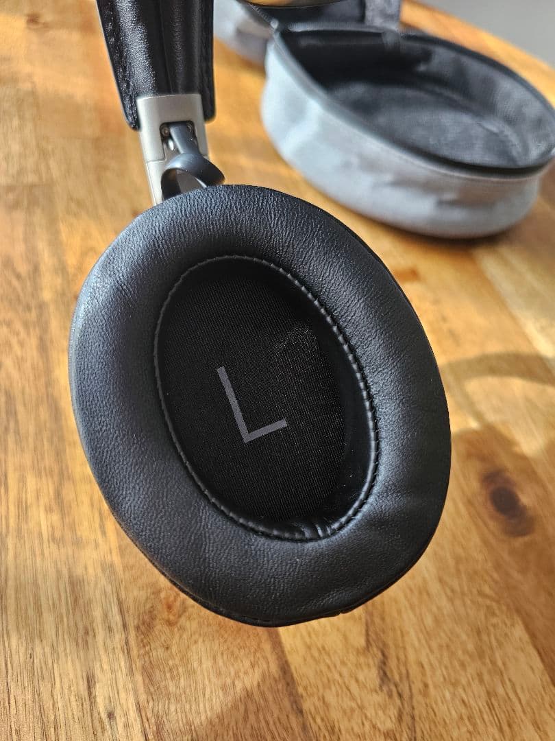 ヘッドホン Sennheiser Momentum 3 Wireless