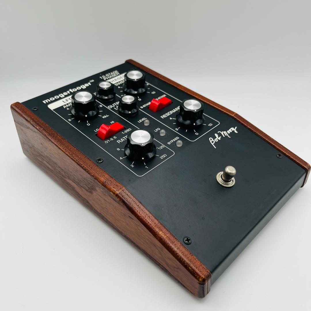 ギター Moogerfooger MF-103 12-stage Phaser