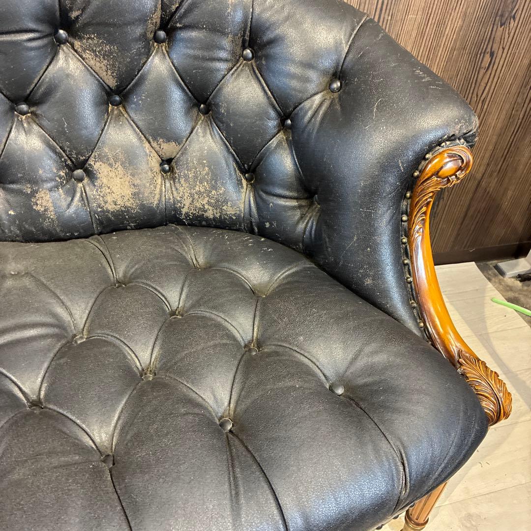 クラシックレザーソファ