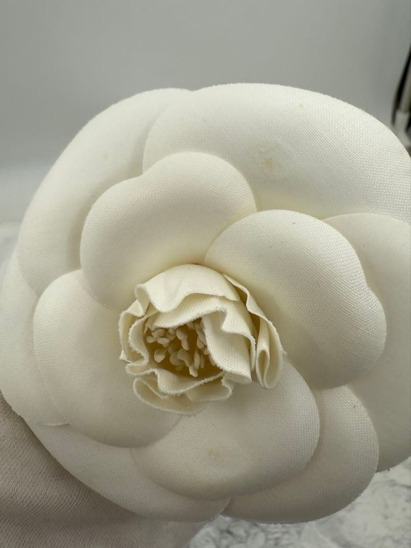 CHANEL シャネル カメリア フラワー コサージュ ブローチ　箱付　豆あり