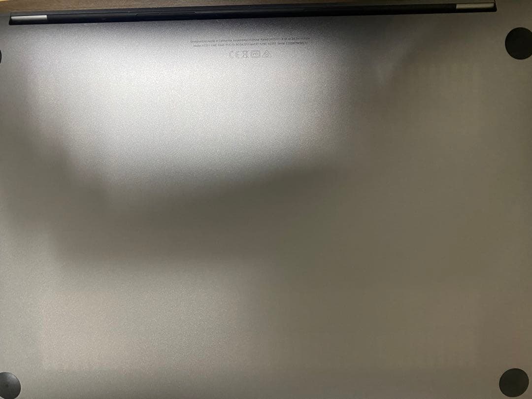 MacBook Pro 13インチ大容量 1TBモデル　外箱あり