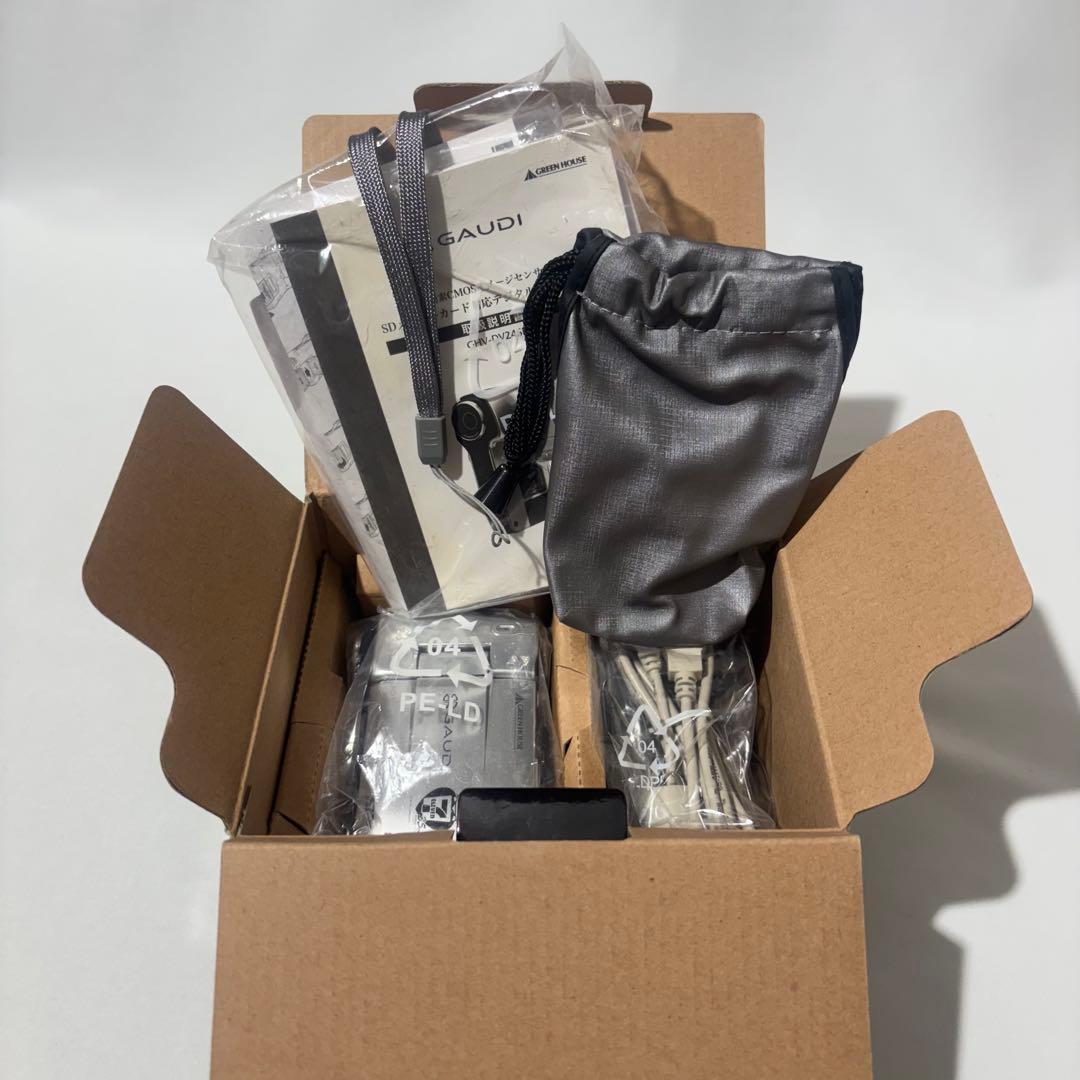 デジタルビデオカメラ HELLO KITTY 35th ？