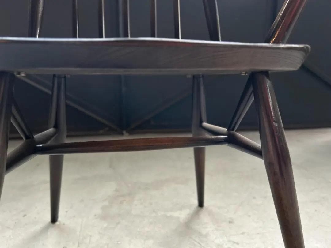 ERCOL / アーコール｜クエーカーアームチェア｜エルム材 ダークブラウン