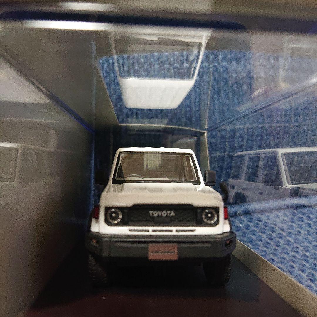 ハイストーリートヨタ ランドクルーザー 70 AX スーパーホワイトII