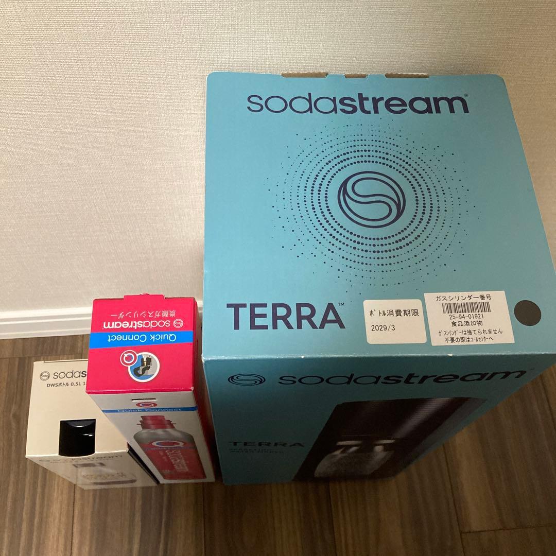 【新品】SodaStream TERRA スターターキット +ガスシリンダー 黒