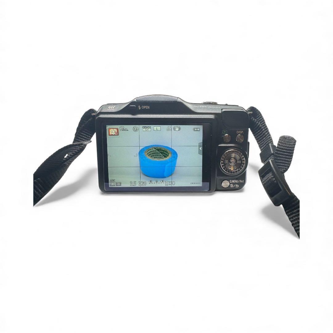 Panasonic DMC-GF5ミラーレスカメラLUMIX H-PS14042