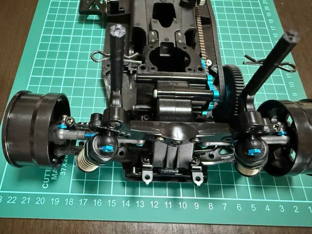 タミヤ TA06シャーシ