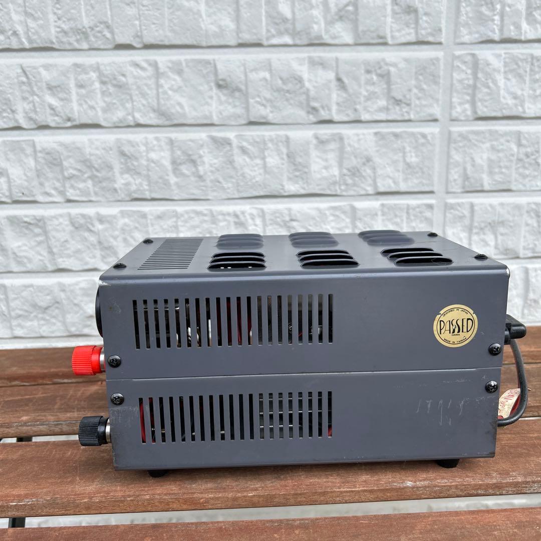 DCDCコンバータ　DC24vから13、8v、MAX３０A DAIWA 製