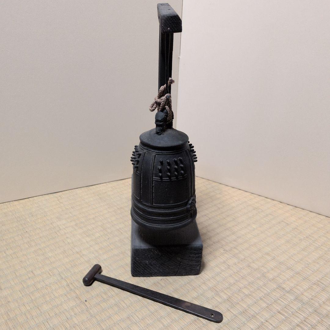 釣鐘　高さ37センチ