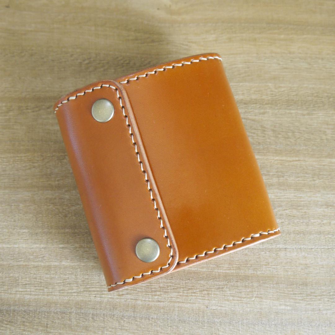 ヌメ革　栃木レザー　サドルレザー　コンパクトウォレット　三つ折　キャメル/生成り