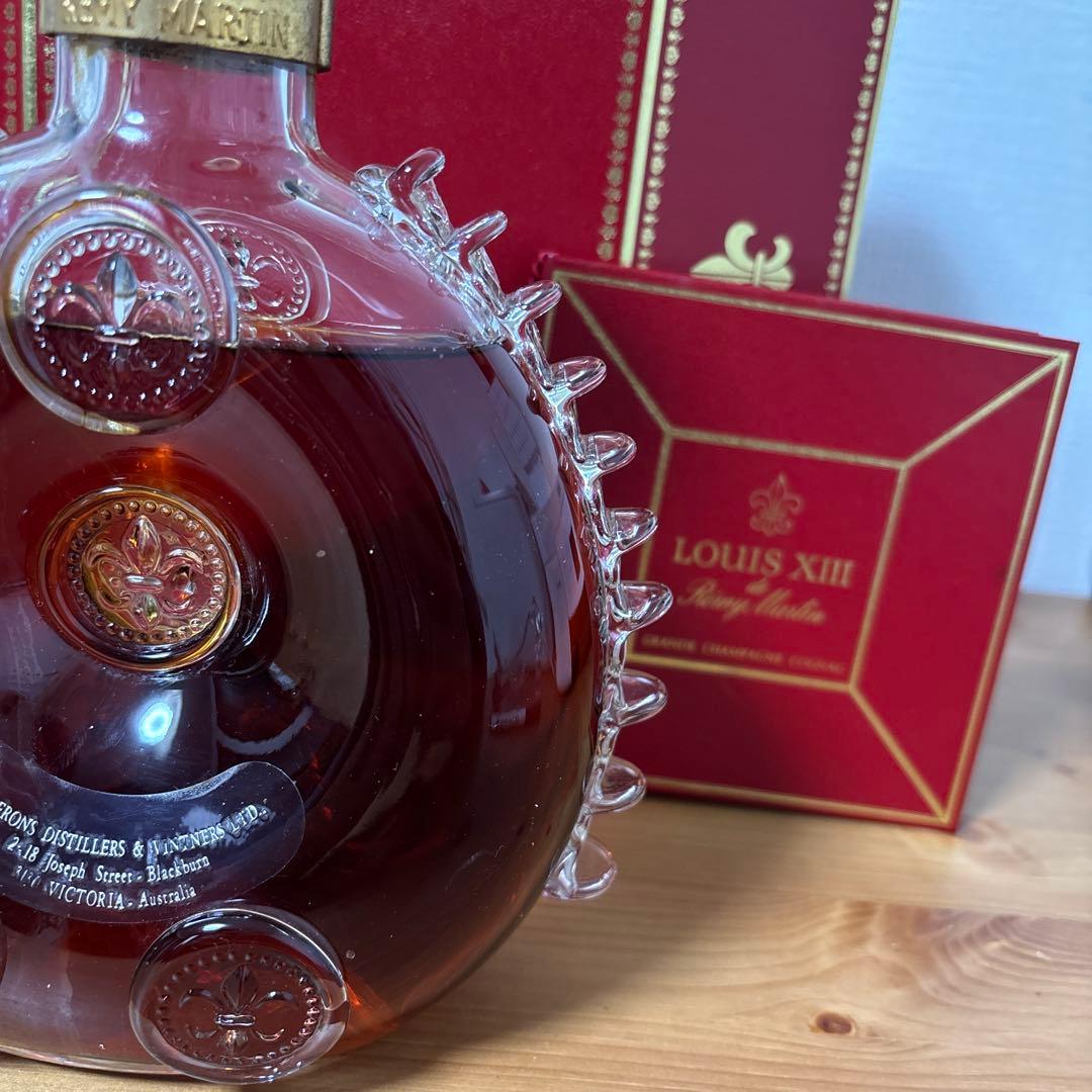 ルイ13世 レミーマルタン コニャック 金キャップ 700ml 箱付　未開栓 ⑴