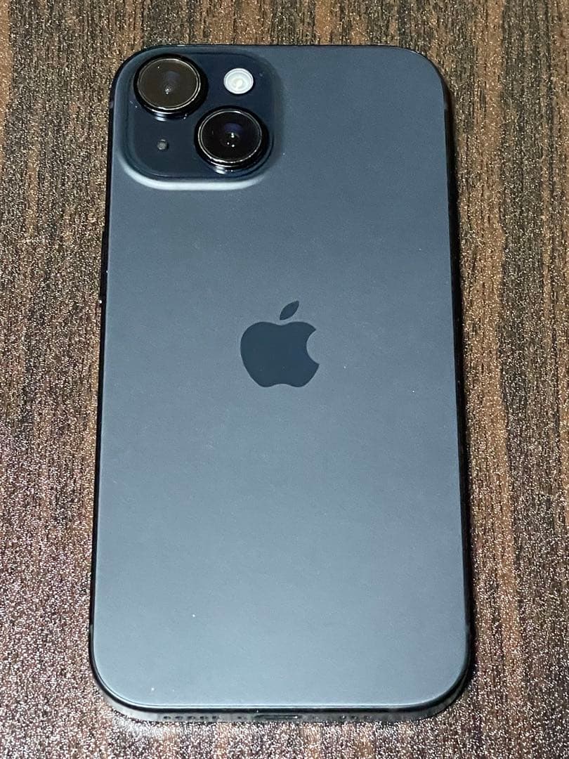 iPhone 15 128GB 本体 箱付き