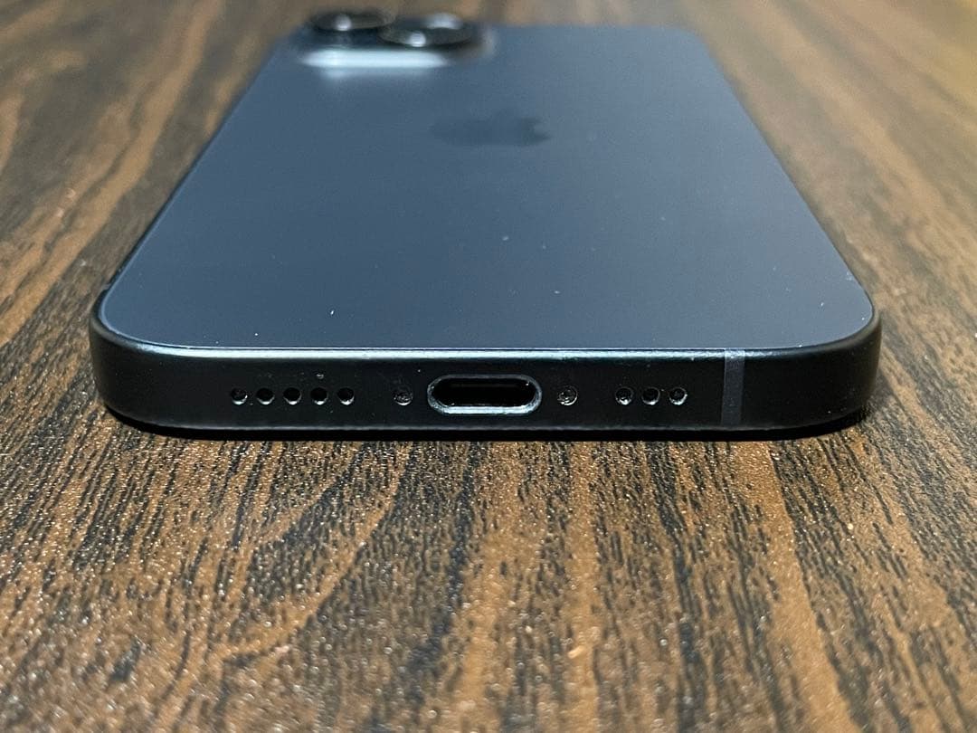 iPhone 15 128GB 本体 箱付き