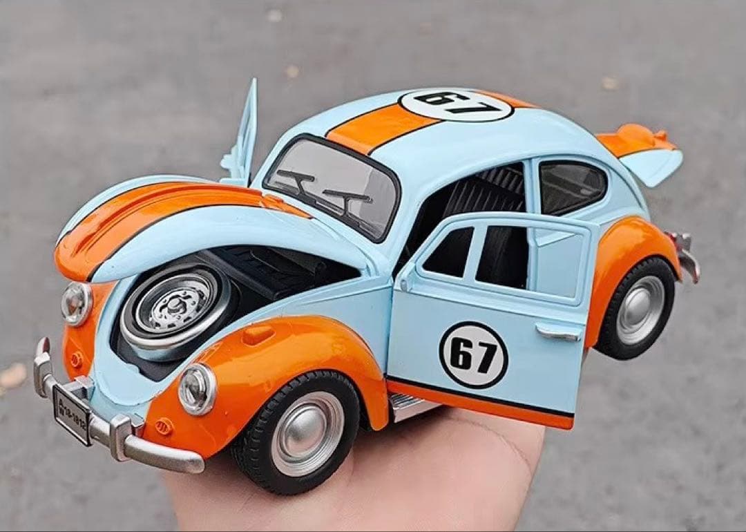 フォルクスワーゲン・ビートルダイキャストミニカー 1/18 新品未使用品