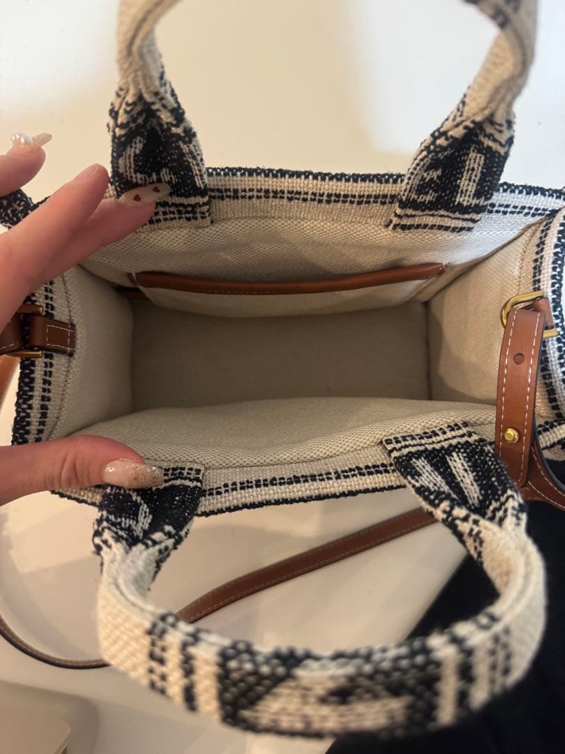 CELINE スモールカバタイス