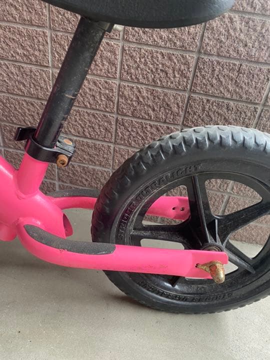 ストライダー STRIDER ピンク　スポーツタイプ