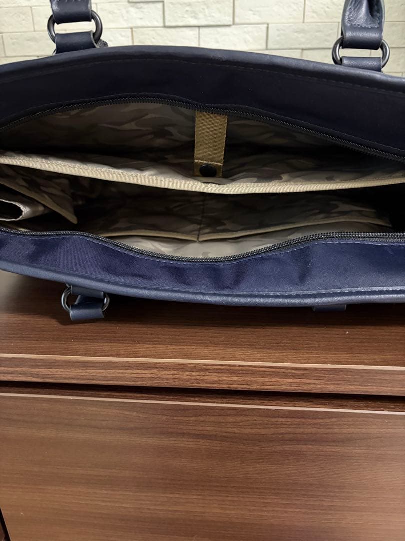 ネイビー ビジネスバッグ トート型