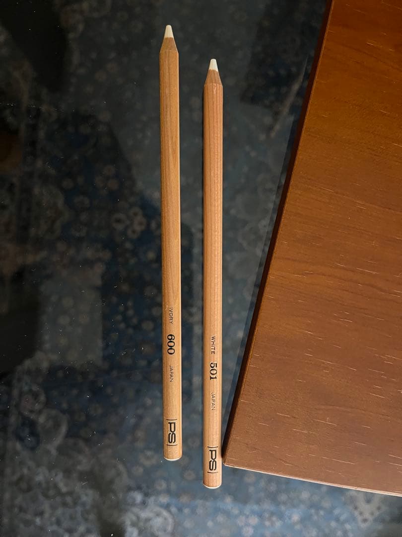 ★SALE12/16まで★(未使用)色鉛筆セット 100色 木製ケース