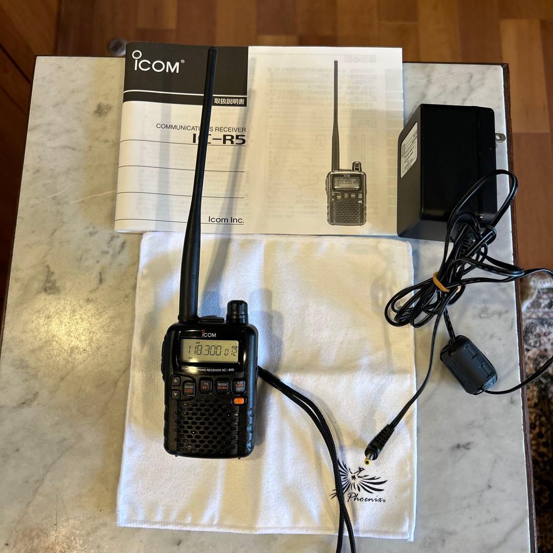 ICOM 広域受信機　IC-R5