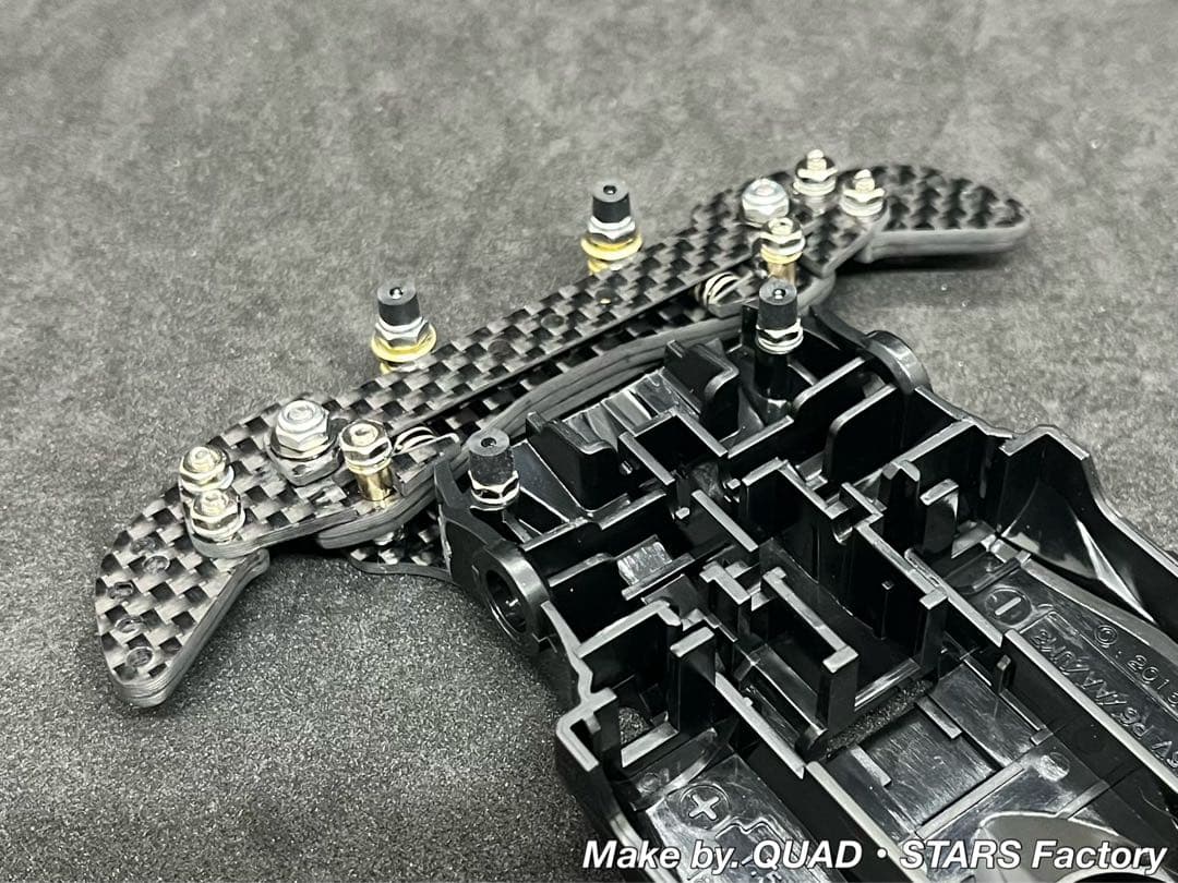 【ミニ四駆・MA用】2軸ATピボットバンパー＋段下げ3mm厚加工　フルカーボン